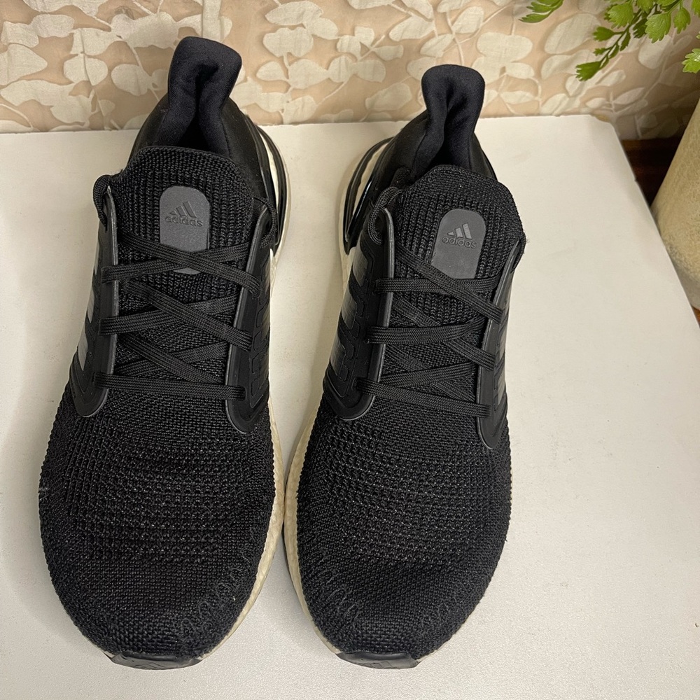 ADIDAS🔴UltraBoost LTD black/white  Men’s size 9 - Picture 3 of 12